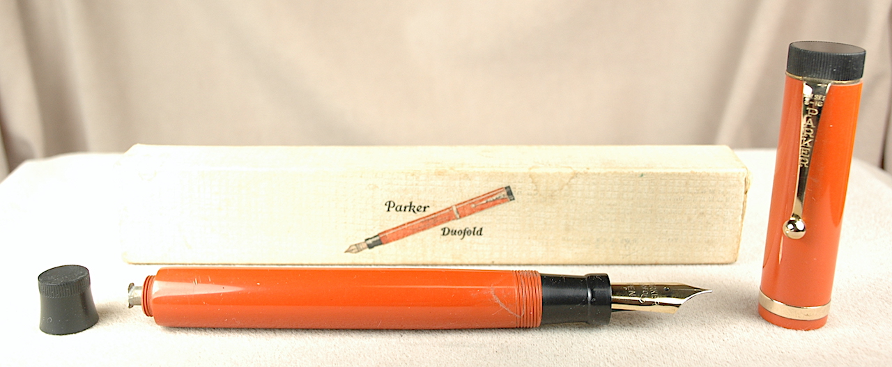Vintage Pens: 4559: Parker: Duofold International